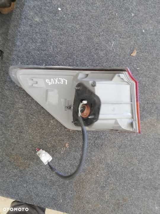 LEXUS IS220 LAMPA TYŁ PRAWA EUROPA - 2