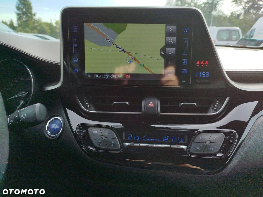 Toyota C-HR - 13