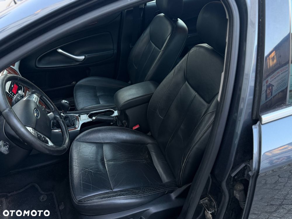 Ford Mondeo 2.0 TDCi Titanium X - 14