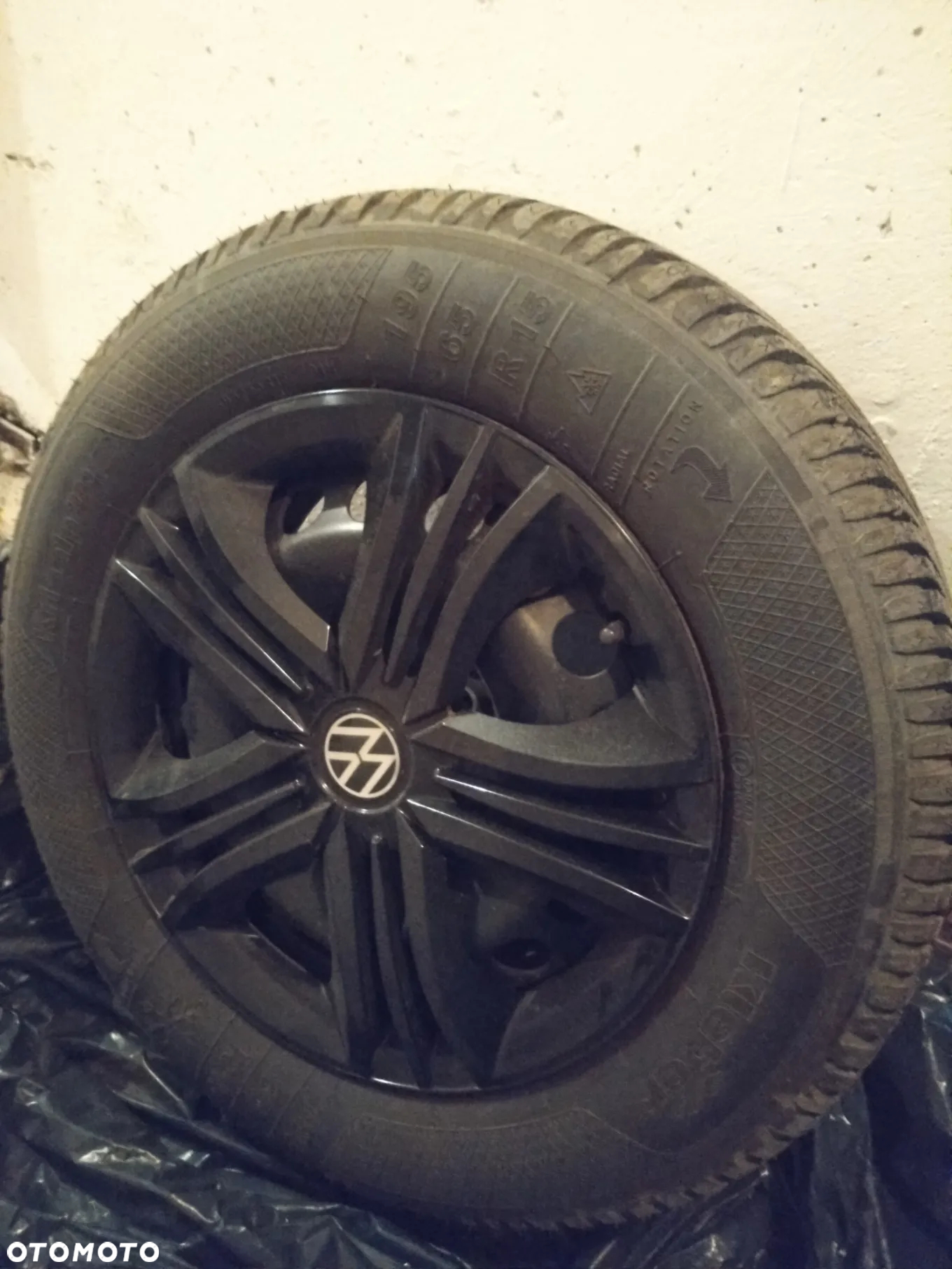 Volkswagen Golf - 21
