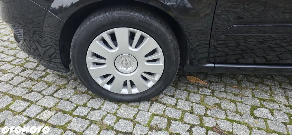 Opel Zafira 1.6 ECOFLEX Family Plus - 27