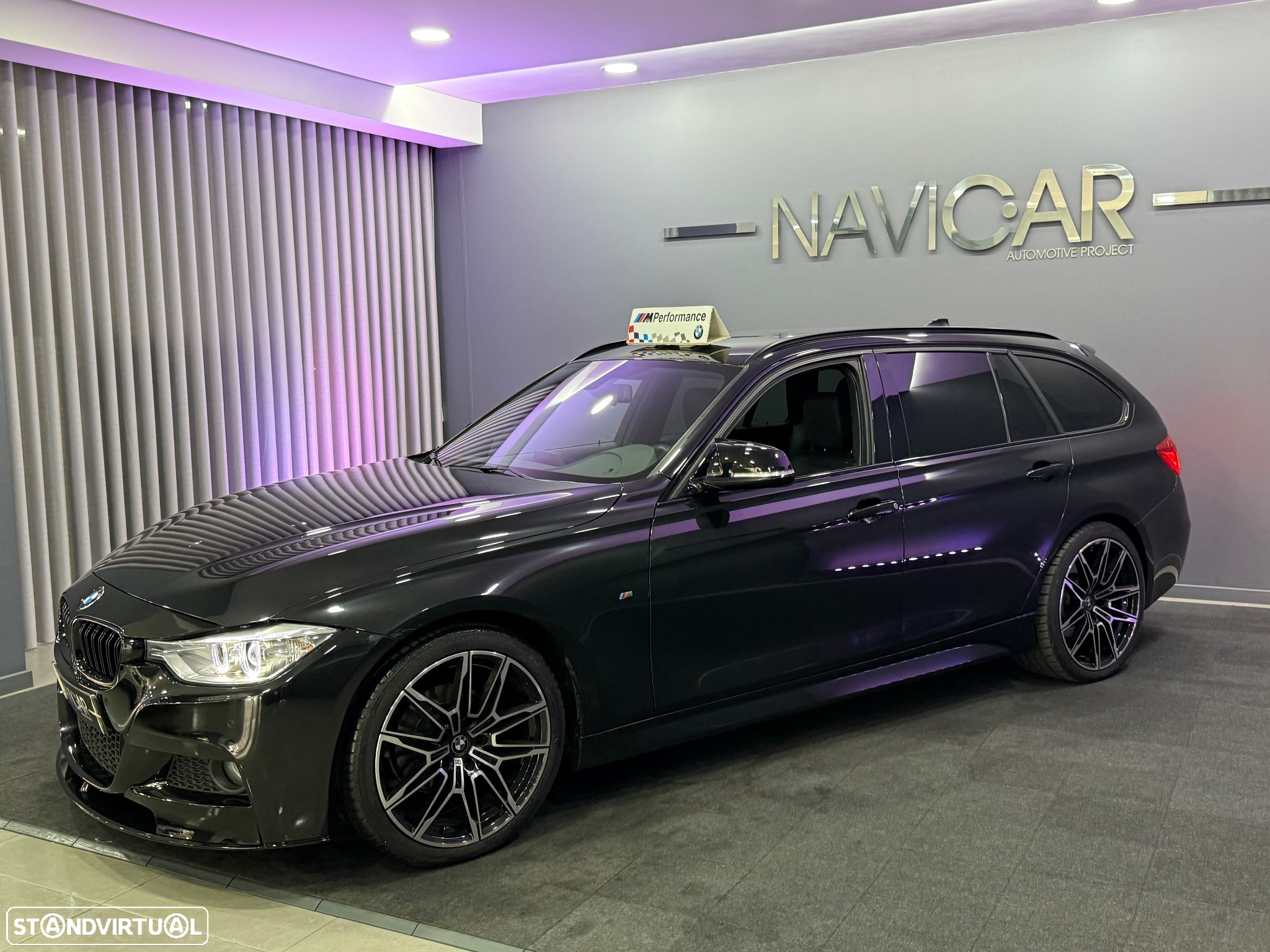 BMW 318 d Touring Pack M - 19