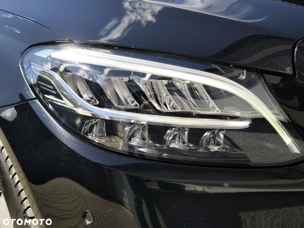 Mercedes-Benz Klasa C 200 d 9G-TRONIC - 11