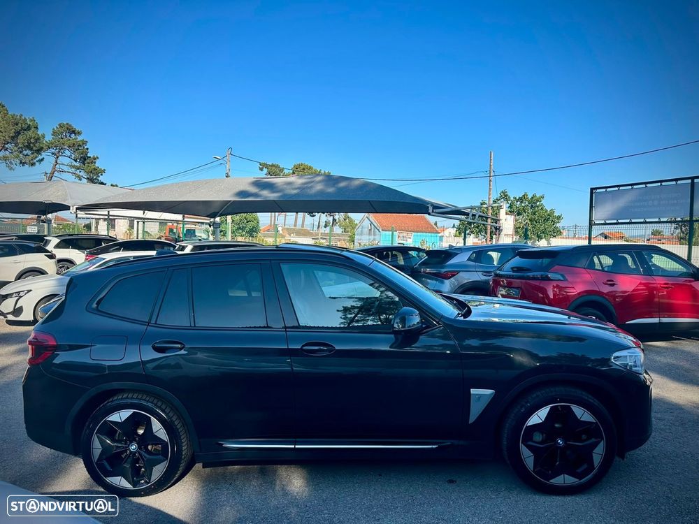 BMW iX3 Impressive - 8