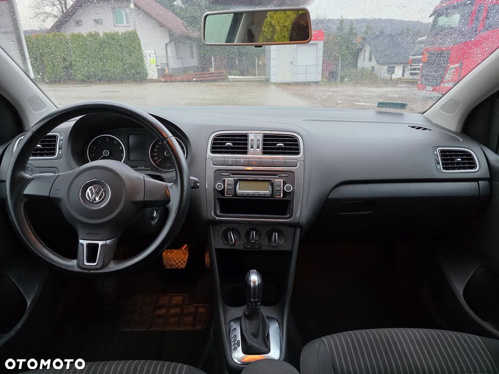 Volkswagen Polo 1.2 TSI Highline DSG - 7