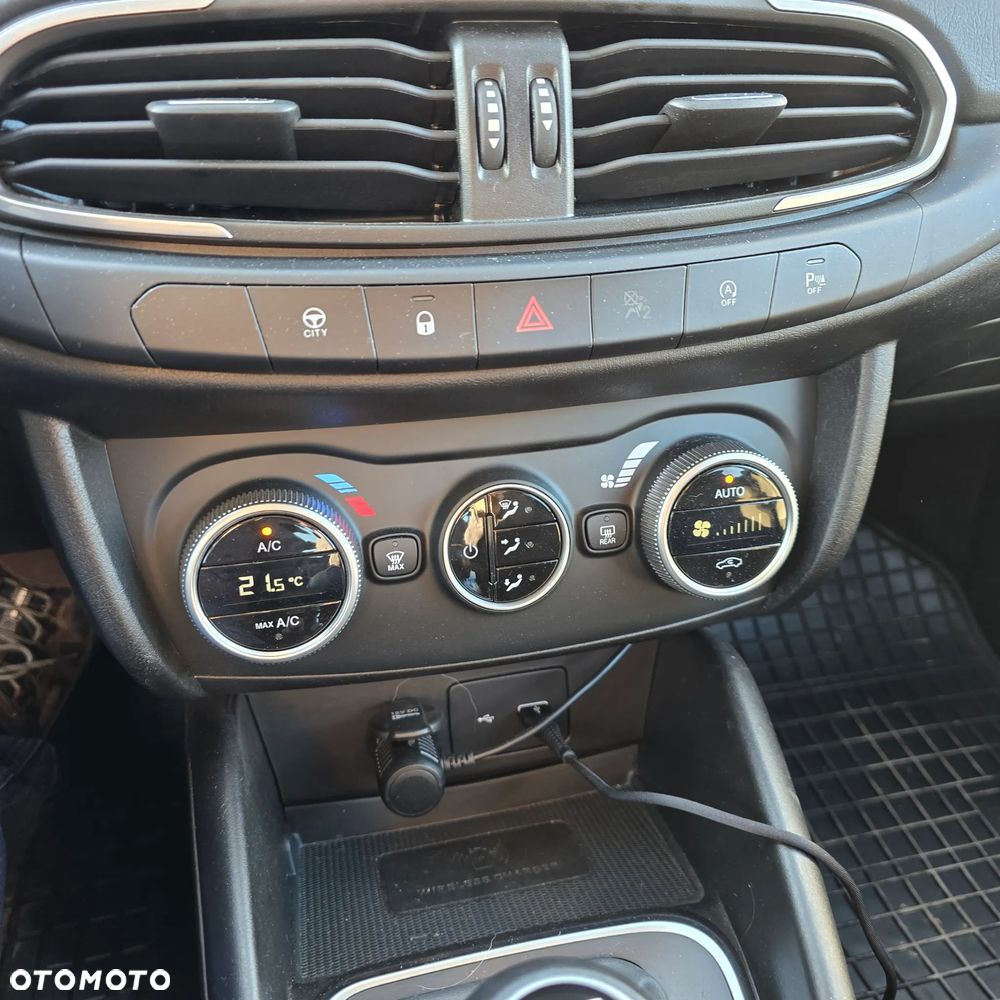 Fiat Tipo 1.6 MultiJet - 13