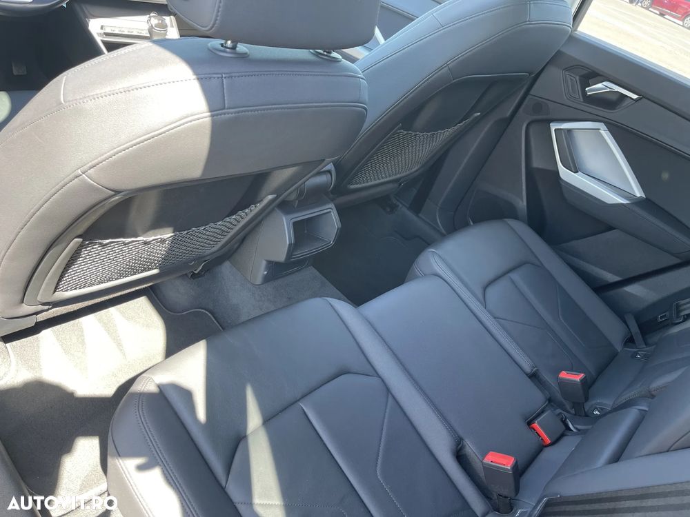 Audi Q3 2.0 40 TDI S tronic quattro S Line - 22