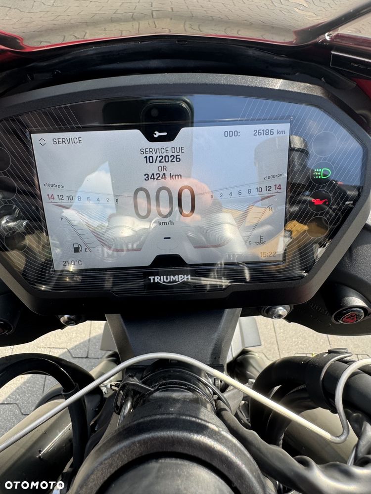 Triumph Street Triple - 9