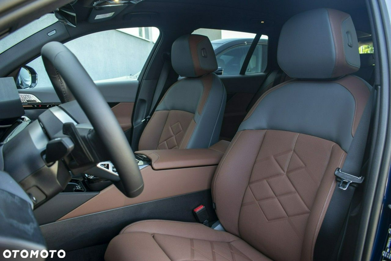 BMW Seria 5 - 15