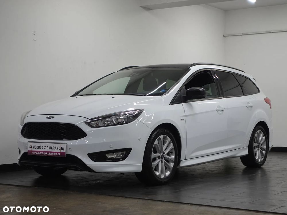 Ford Focus - 1