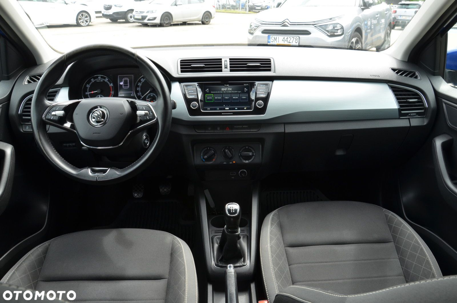 Skoda Fabia - 10