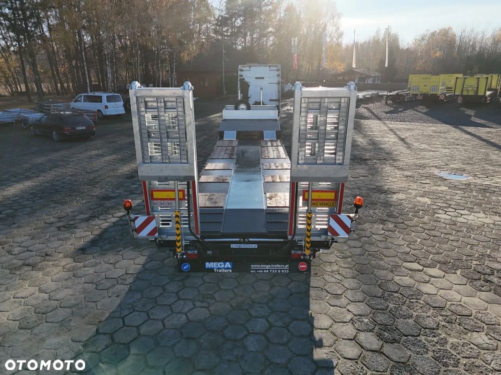 Inny 3 OSIOWA NISKOPODWOZIOWA SAF - 11