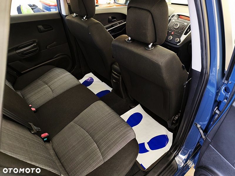 Kia Ceed - 22