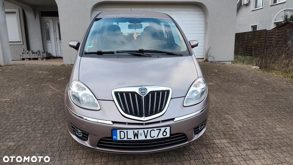 Lancia Musa 1.3 Multijet 16v DPF Gold - 24