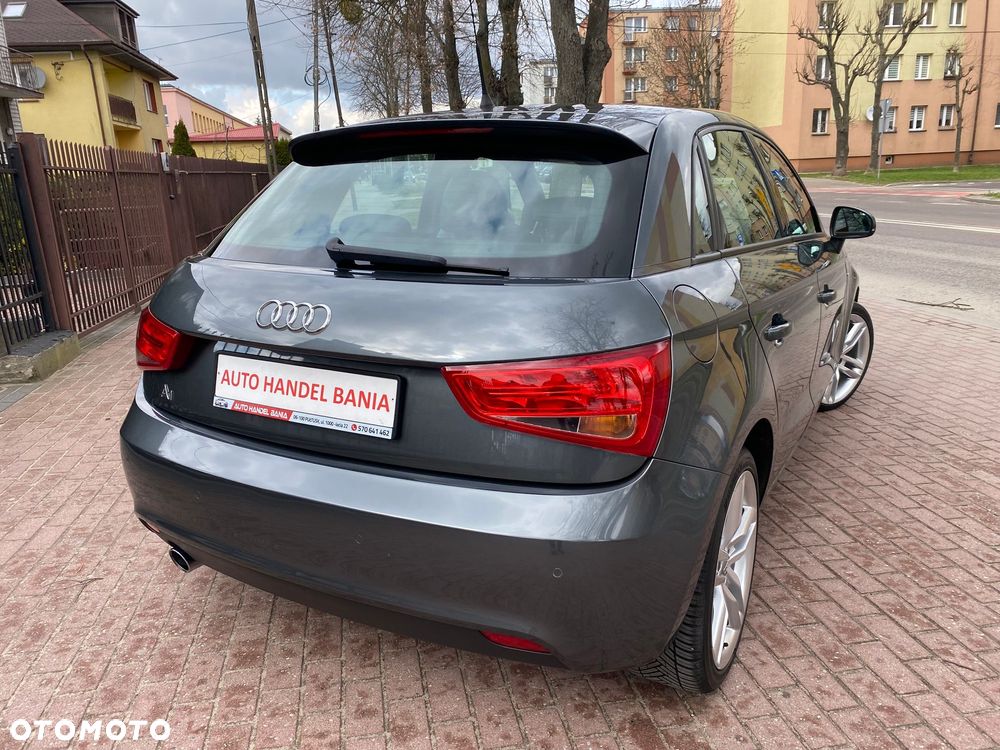 Audi A1 Sportback 1.6 TDI S tronic S line Sportpaket - 18