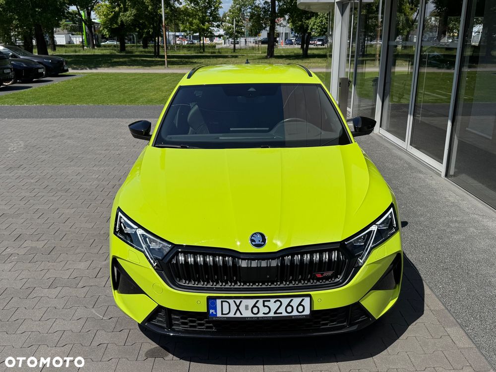 Skoda Octavia 2.0 TSI RS DSG - 11