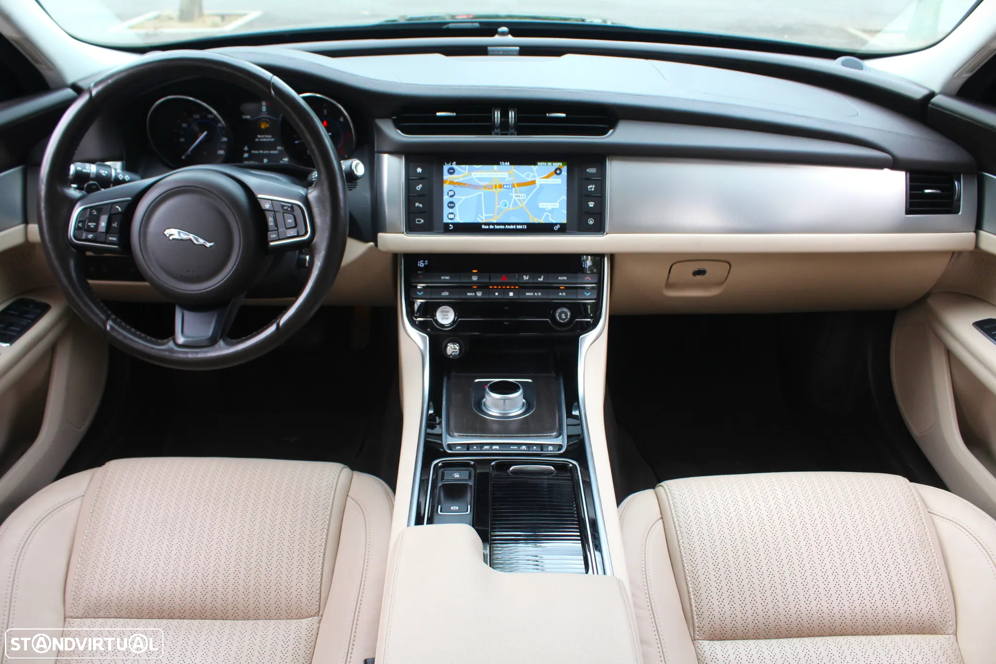 Jaguar XF E-Performance Aut. Portfolio - 52