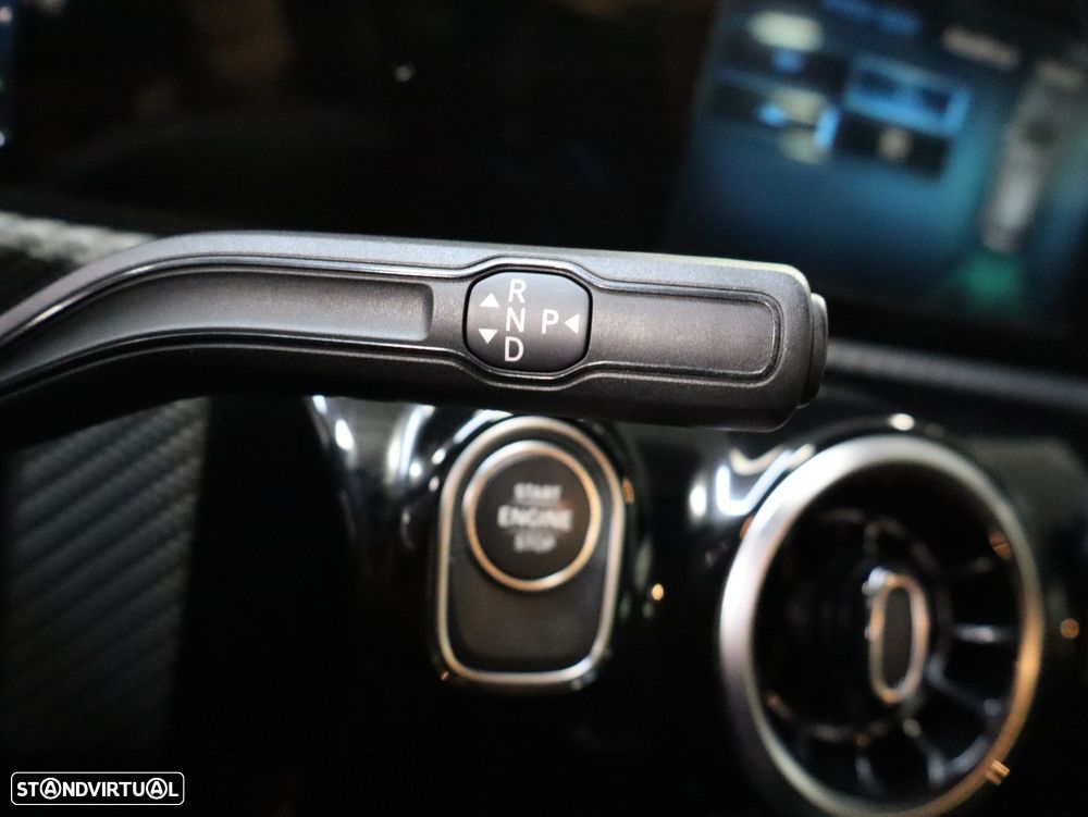 Mercedes-Benz A 250 e Style Plus - 21