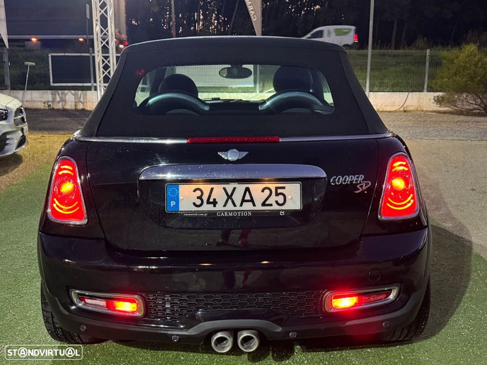MINI Cabrio Cooper SD - 2