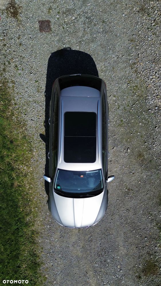 Skoda Octavia Combi 2.0 TDI 4x4 DSG Scout - 3