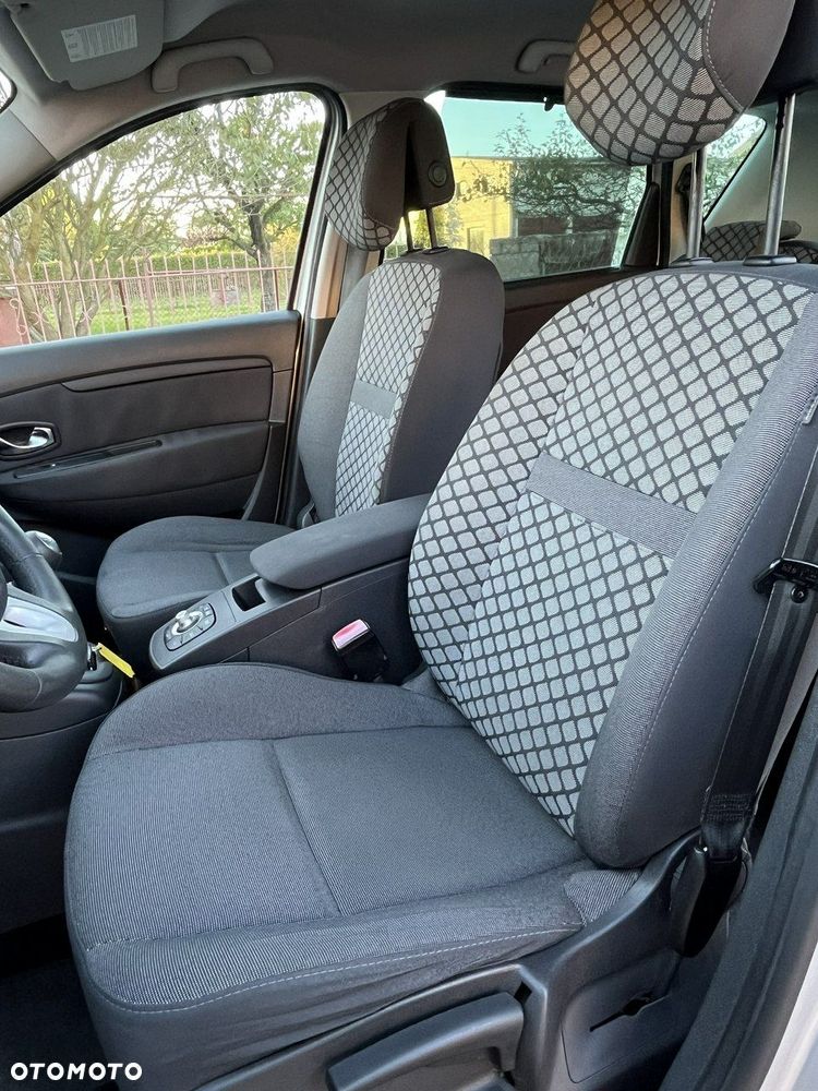 Renault Scenic - 16