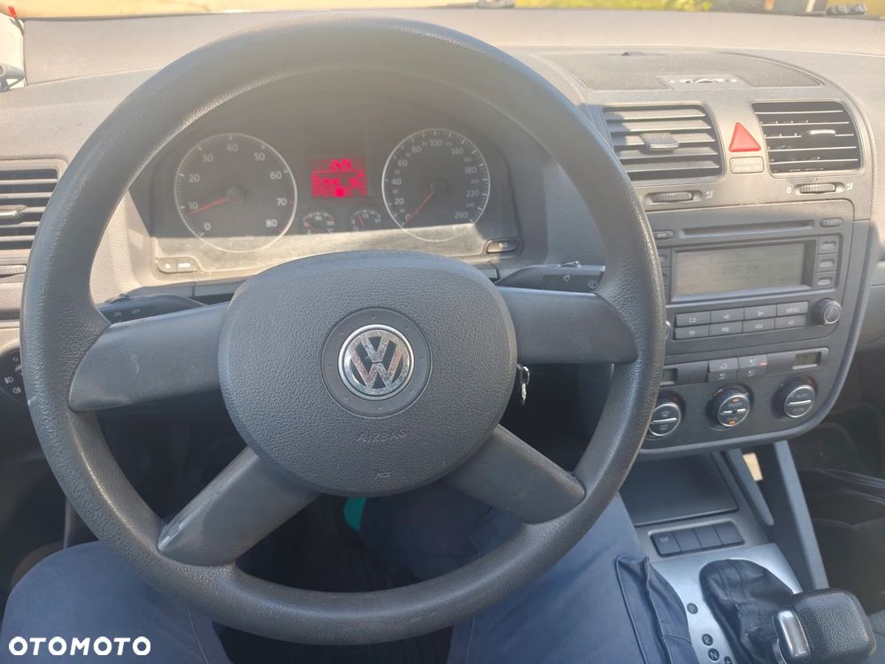 Volkswagen Golf 1.6 Comfortline Tiptr - 5
