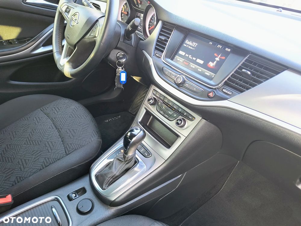Opel Astra - 14