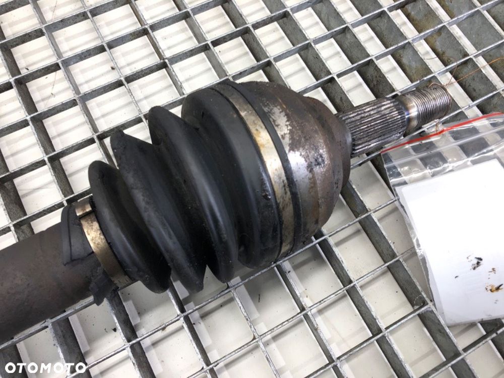 PÓŁOŚ PRAWY PRZÓD  PEUGEOT 607 (9D, 9U) 2000 - 2022 2.7 HDi 24V 150 kW [204 KM] olej napędowy - 2