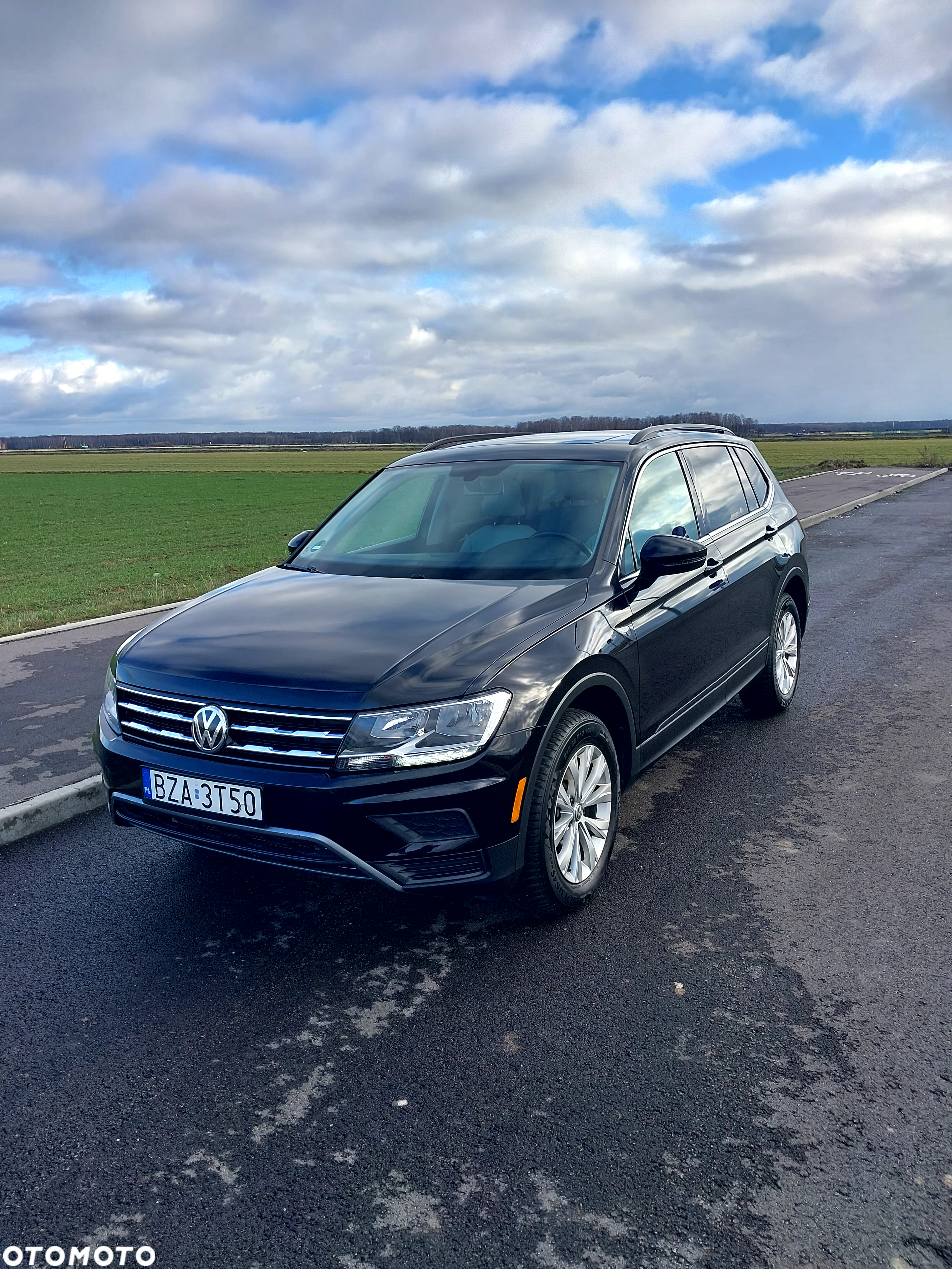 Volkswagen Tiguan - 10