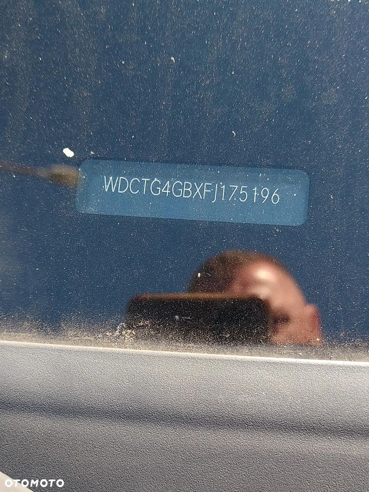 Mercedes-Benz GLA - 16
