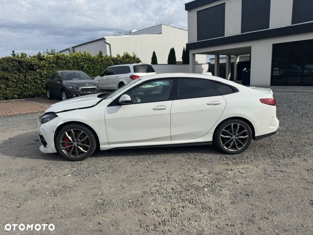 BMW Seria 2 220i xDrive M Sport - 9