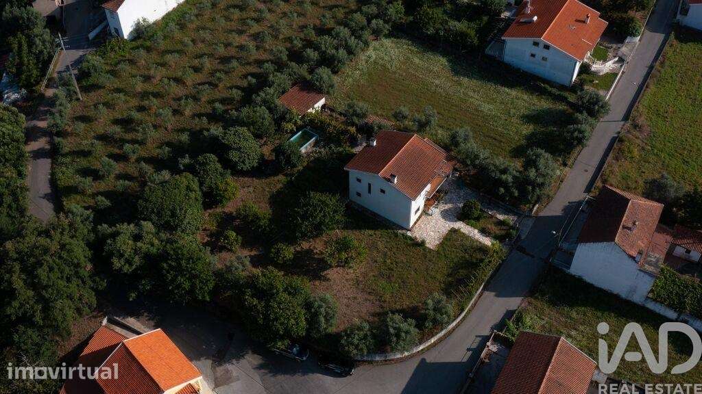 Casa de Campo T3 em Lousã e Vilarinho de 305,00 m2 - Grande imagem: 5/25