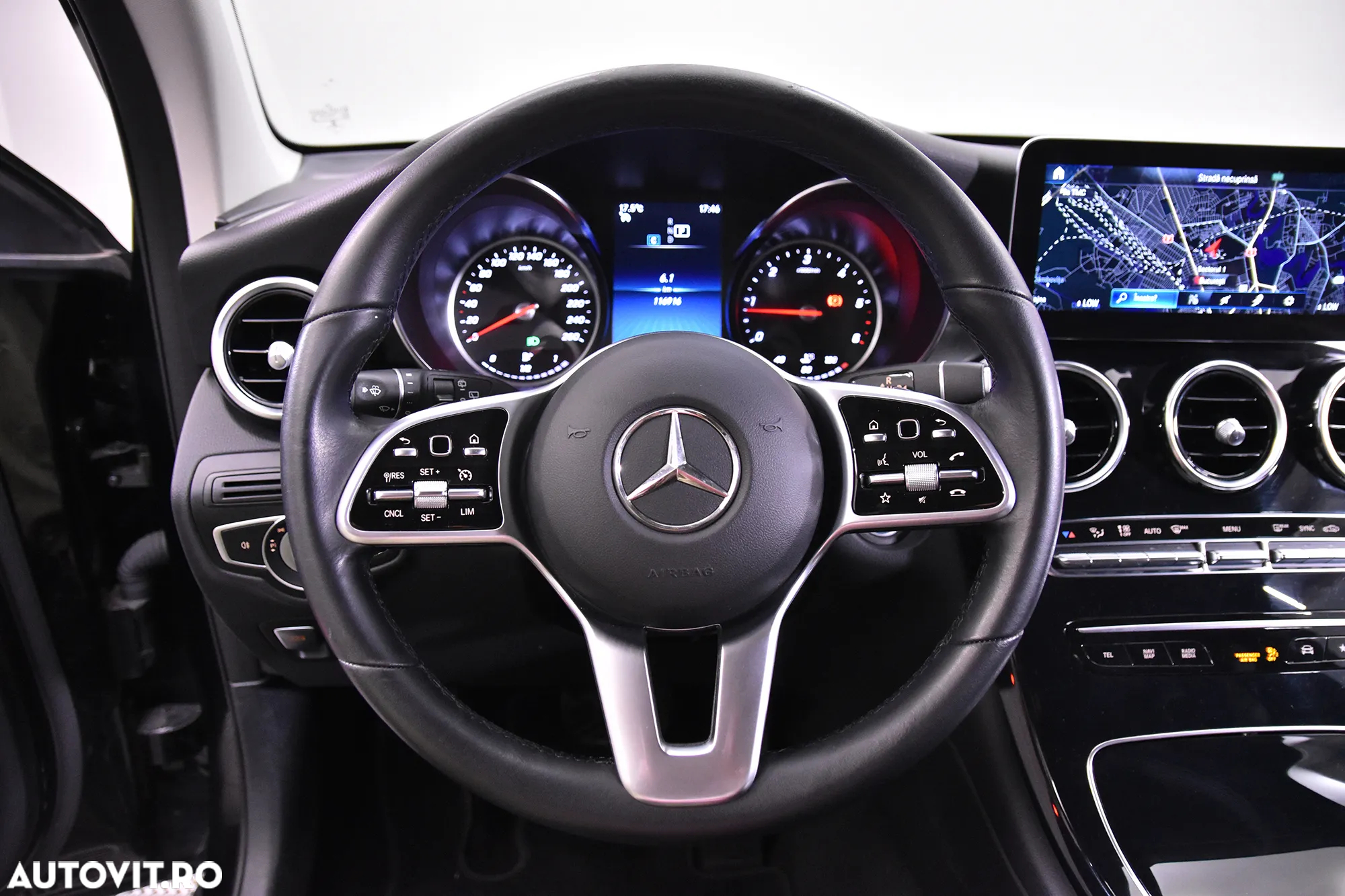 Mercedes-Benz GLC 220 d 4MATIC - 16