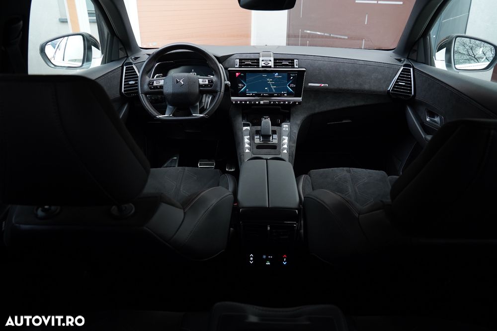 Citroën DS7 Crossback 4x4 PERFORMANCE LINE + - 5