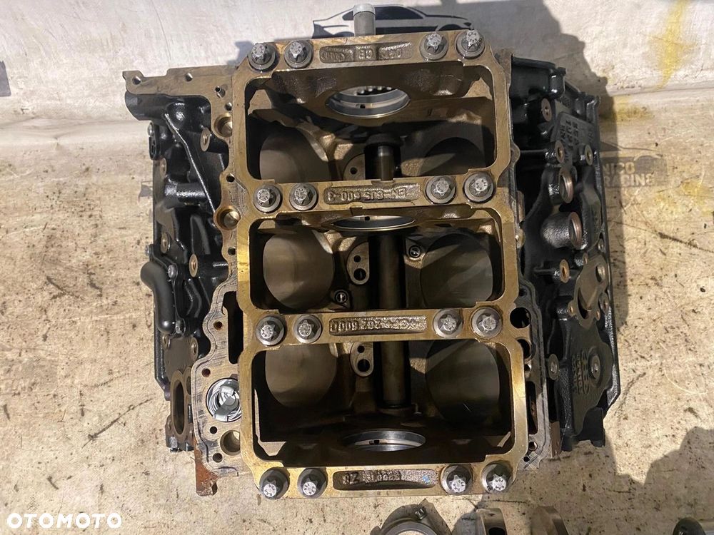 SILNIK GOŁY SŁUPEK AUDI VOLKSWAGEN 3.0 TDI DVV - 5