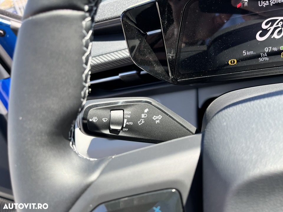 Ford Capri 79 kWh 340 CP AWD Premium - 12