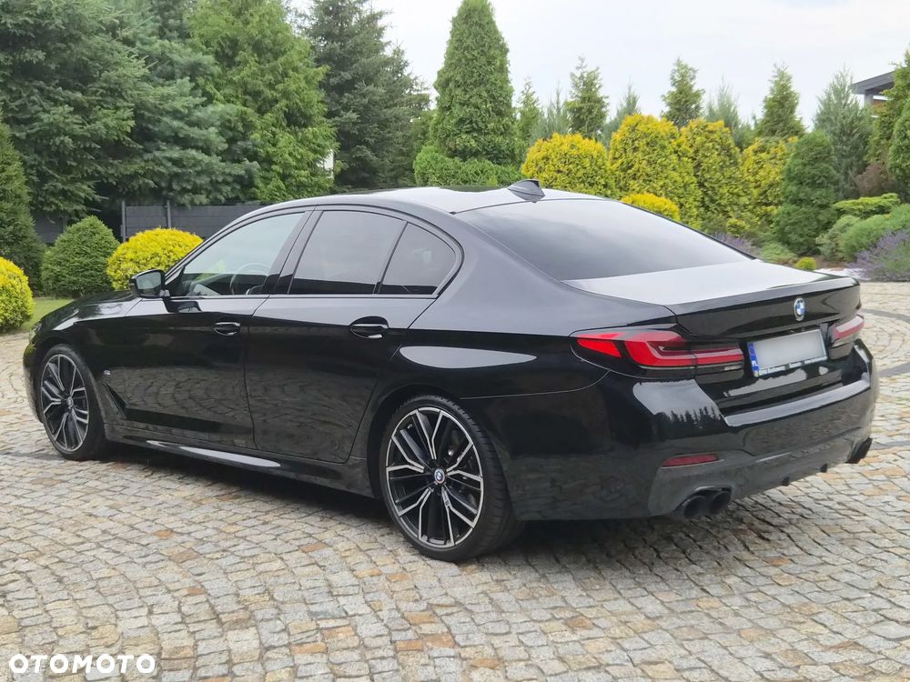 BMW Seria 5 530i xDrive mHEV M Sport sport - 5