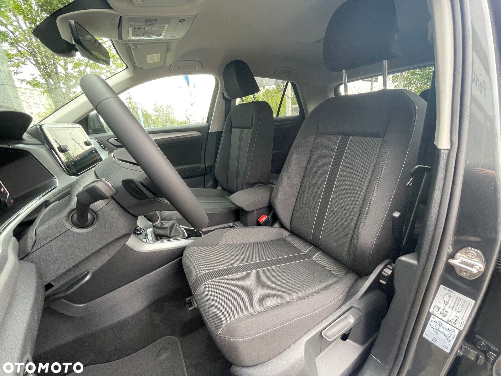 Volkswagen T-Roc 1.5 TSI Life Plus DSG - 13