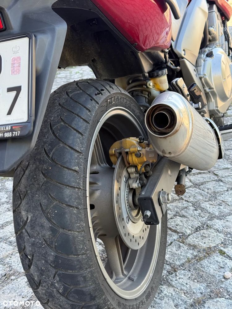 Honda CBF - 26