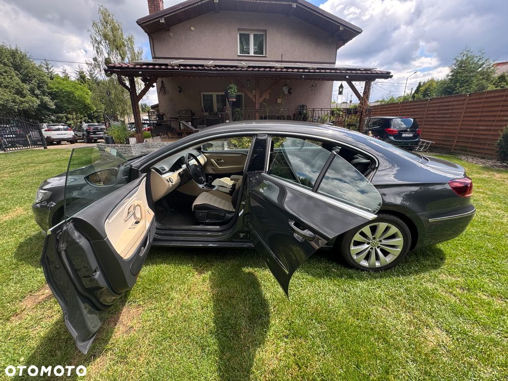 Volkswagen CC 2.0 TDI DPF BMT - 11