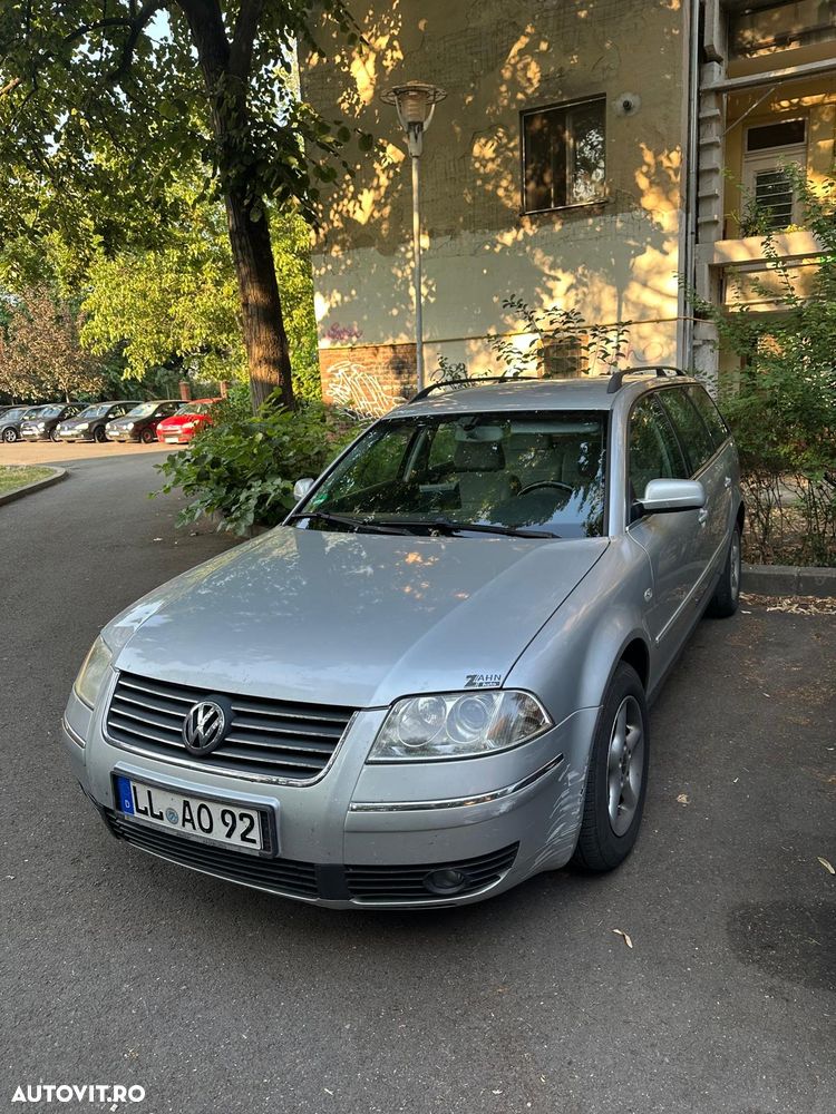 Volkswagen Passat 1.9TDI Highline Aut - 1