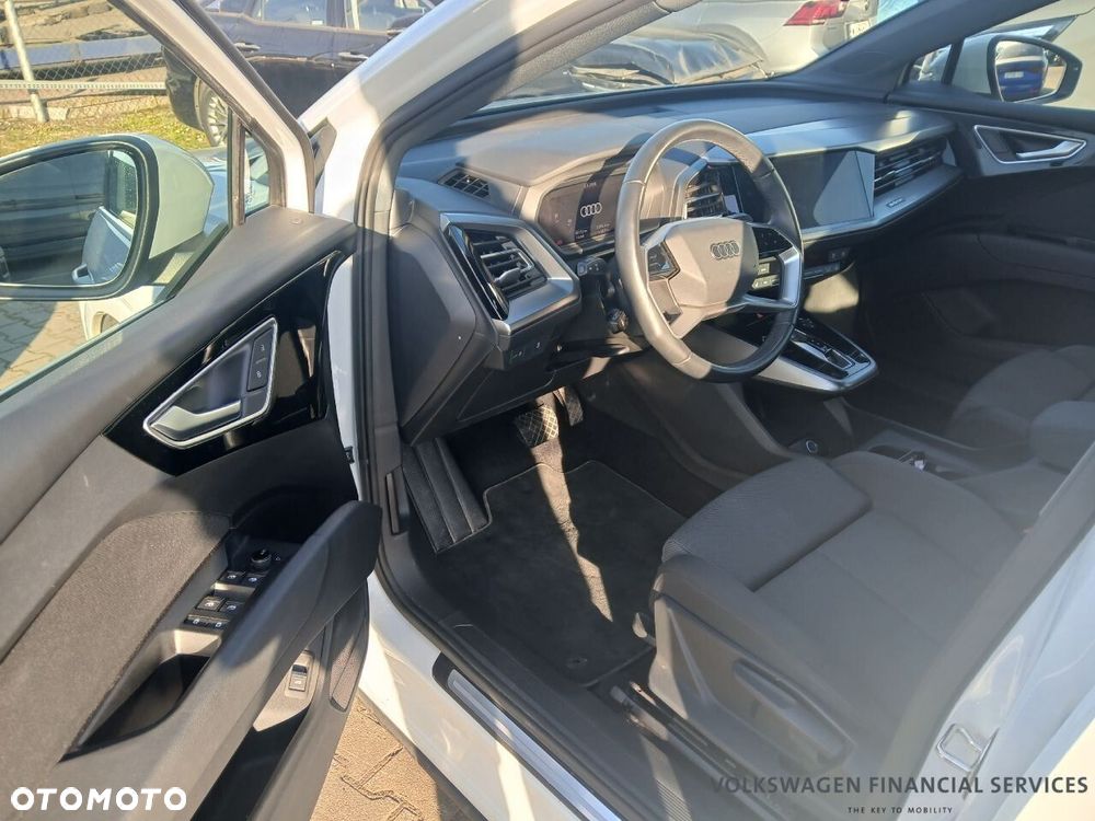 Audi Q4 Sportback e-tron - 9