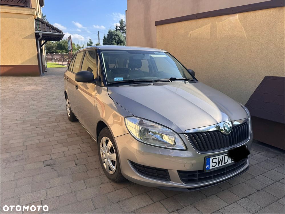 Skoda Fabia 1.2 TSI Active - 1