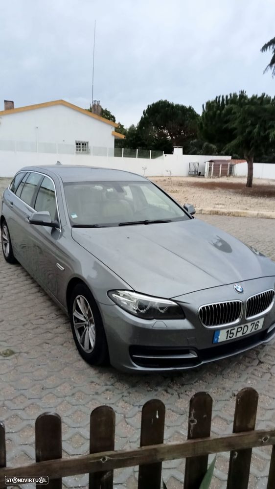 BMW 520 d Line Luxury Auto - 2