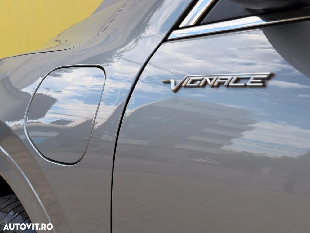 FORD Kuga 2022 — imagine 9