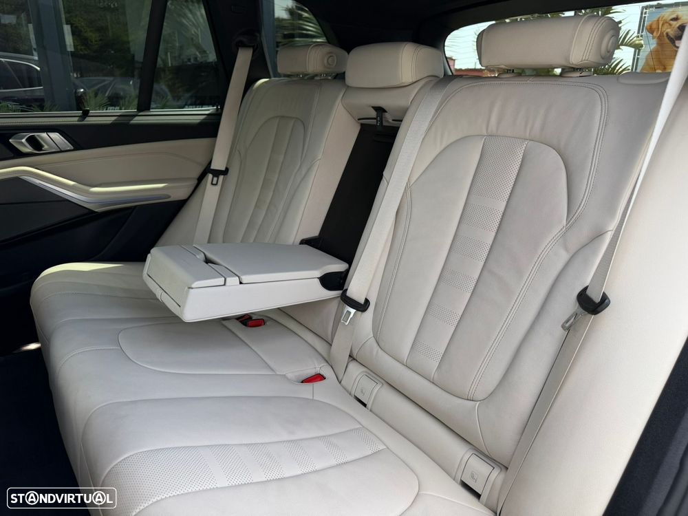 BMW X5 45 e xDrive Pack M - 26