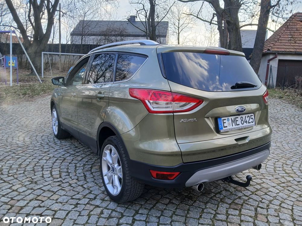 Ford Kuga 2.0 TDCi 4x4 Titanium - 10
