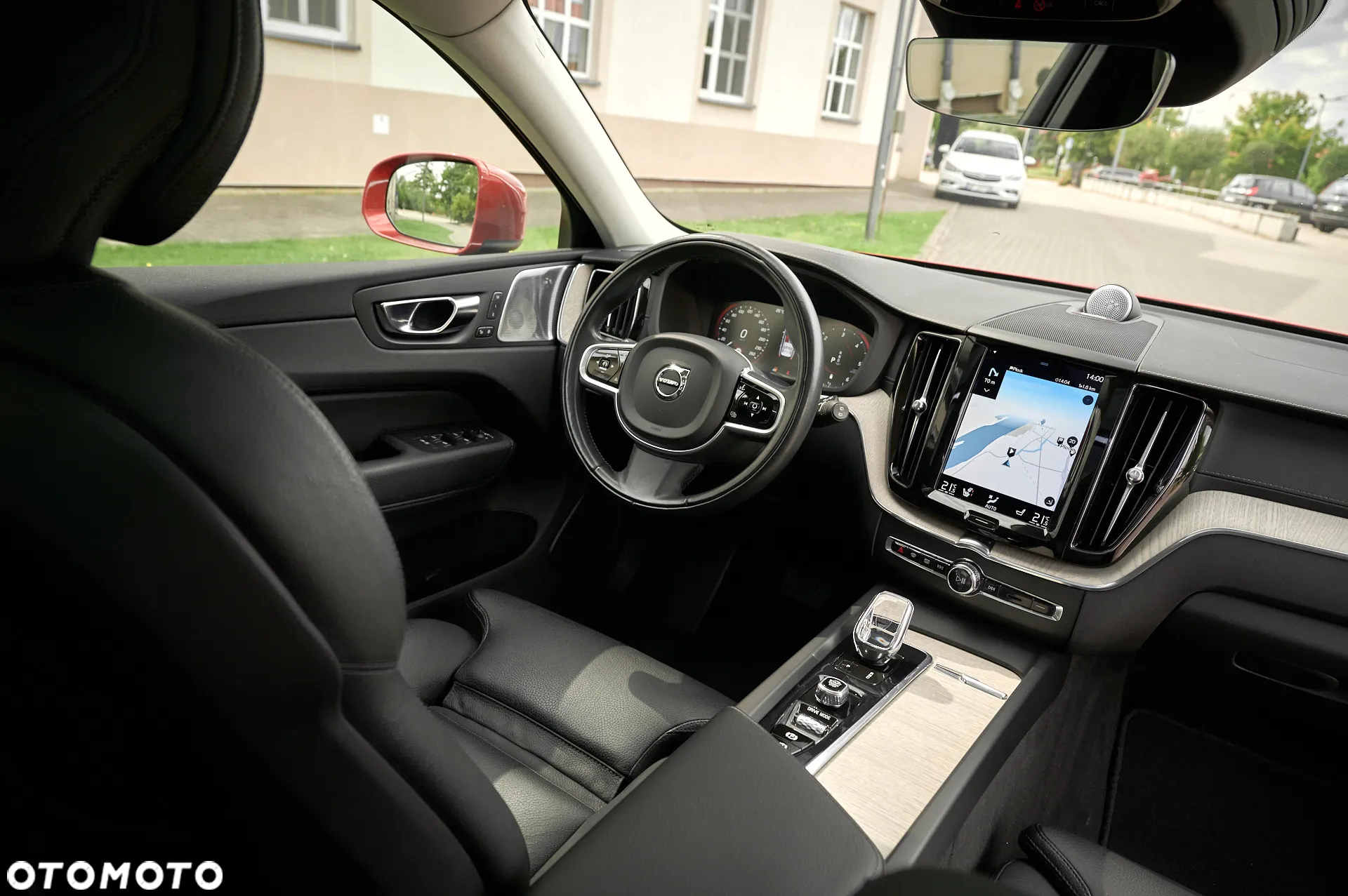Volvo XC 60 - 30