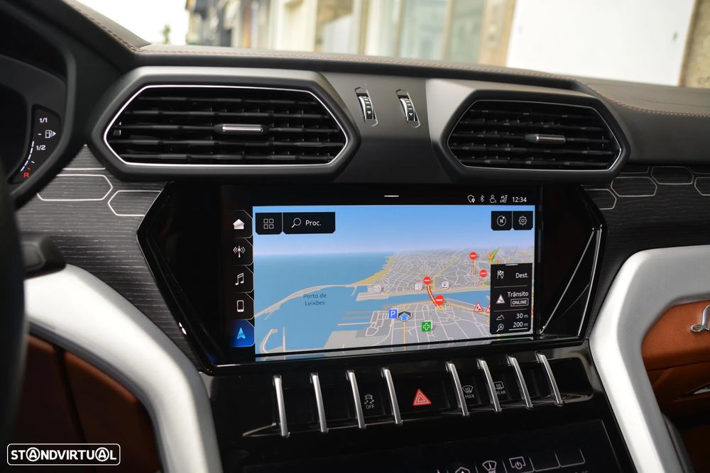 Lamborghini Urus 4.0 V8 - 47