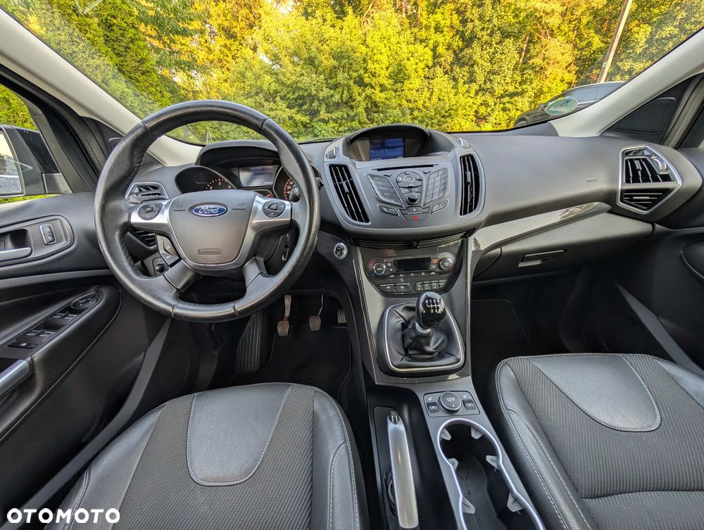 Ford Kuga 2.0 TDCi AWD Edition - 36